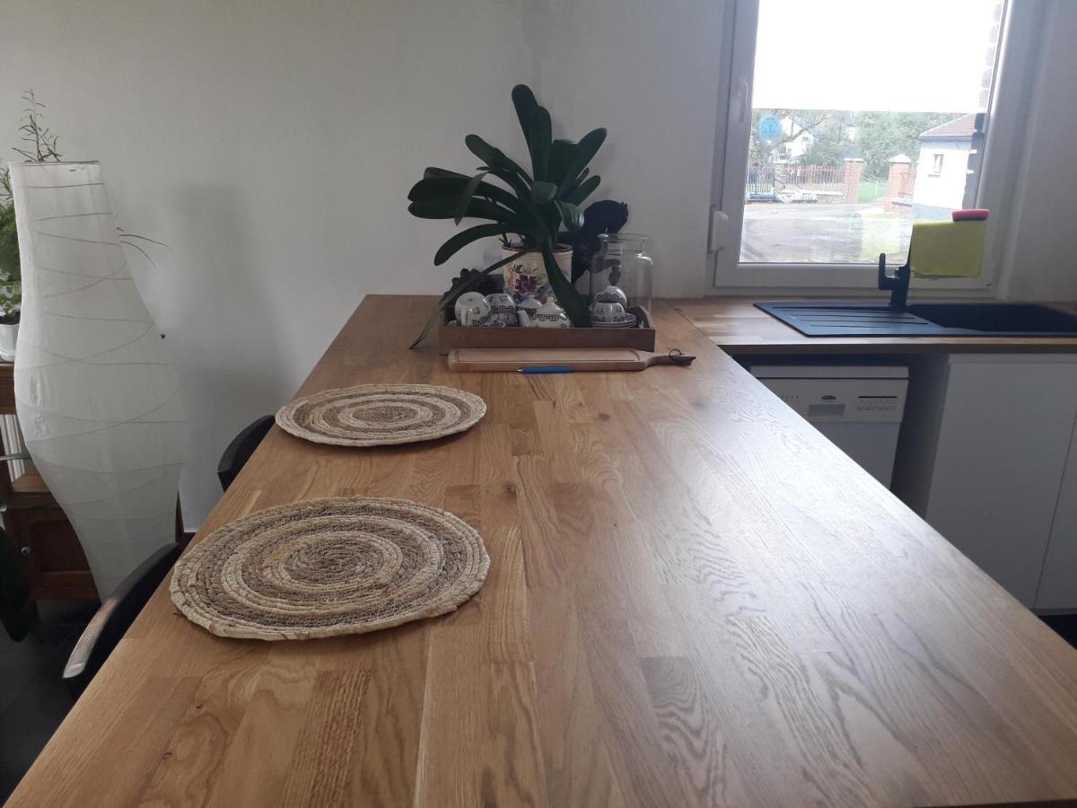 Veronique Schouckens Binche Esterno foto